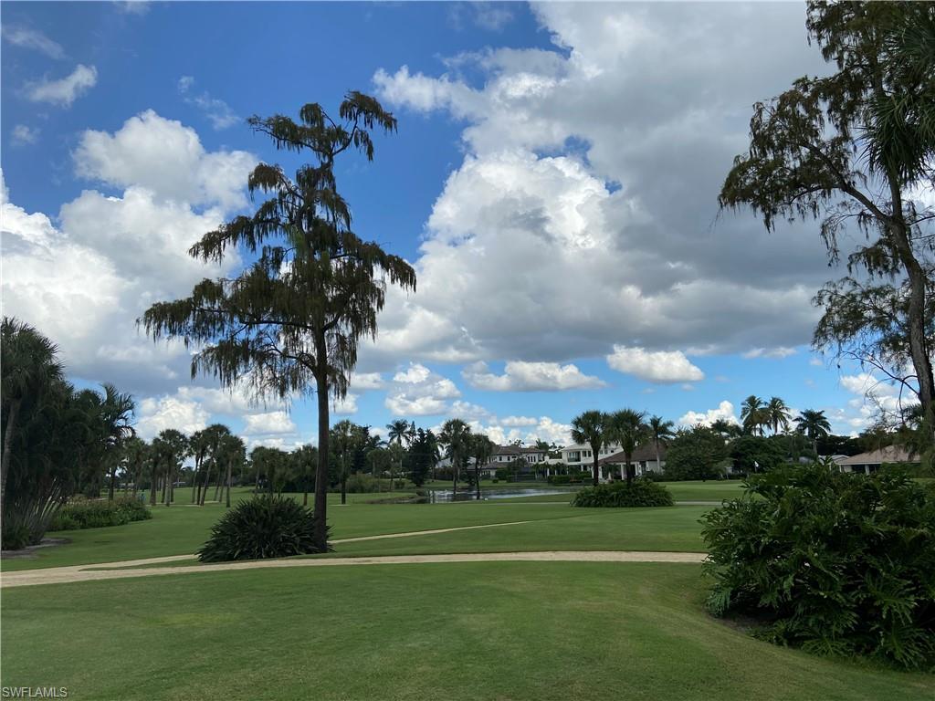 MOORINGS - Residential