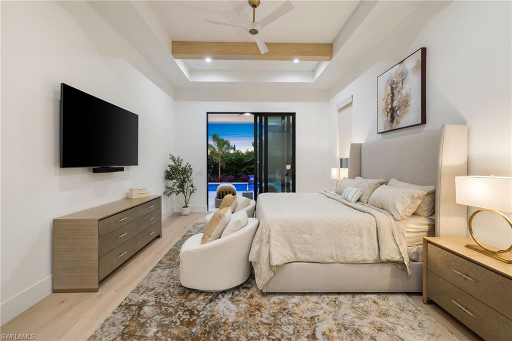 NAPLES PARK - Residential