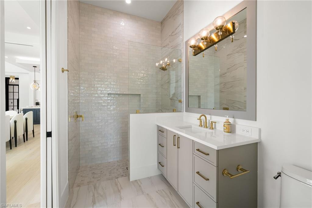 NAPLES PARK - Residential