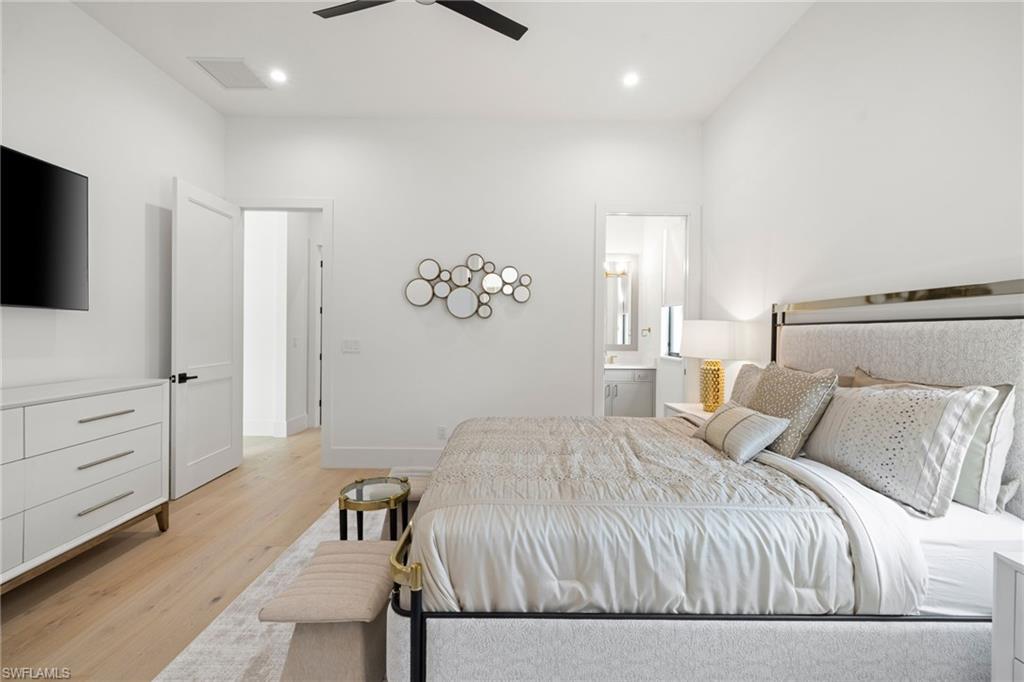 NAPLES PARK - Residential