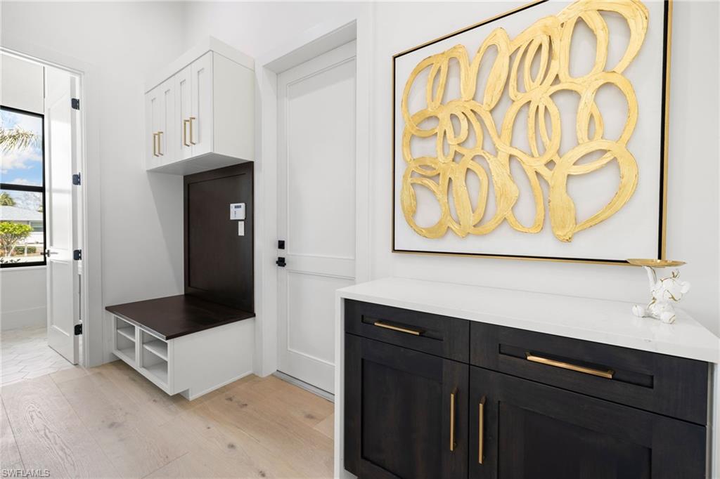 NAPLES PARK - Residential