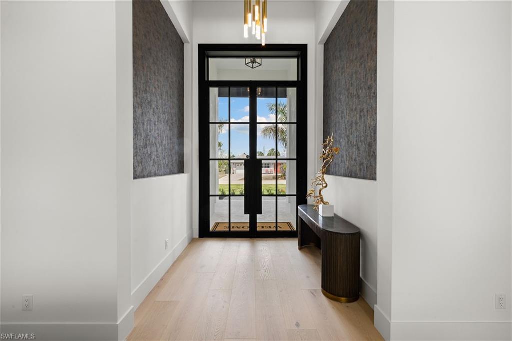 NAPLES PARK - Residential