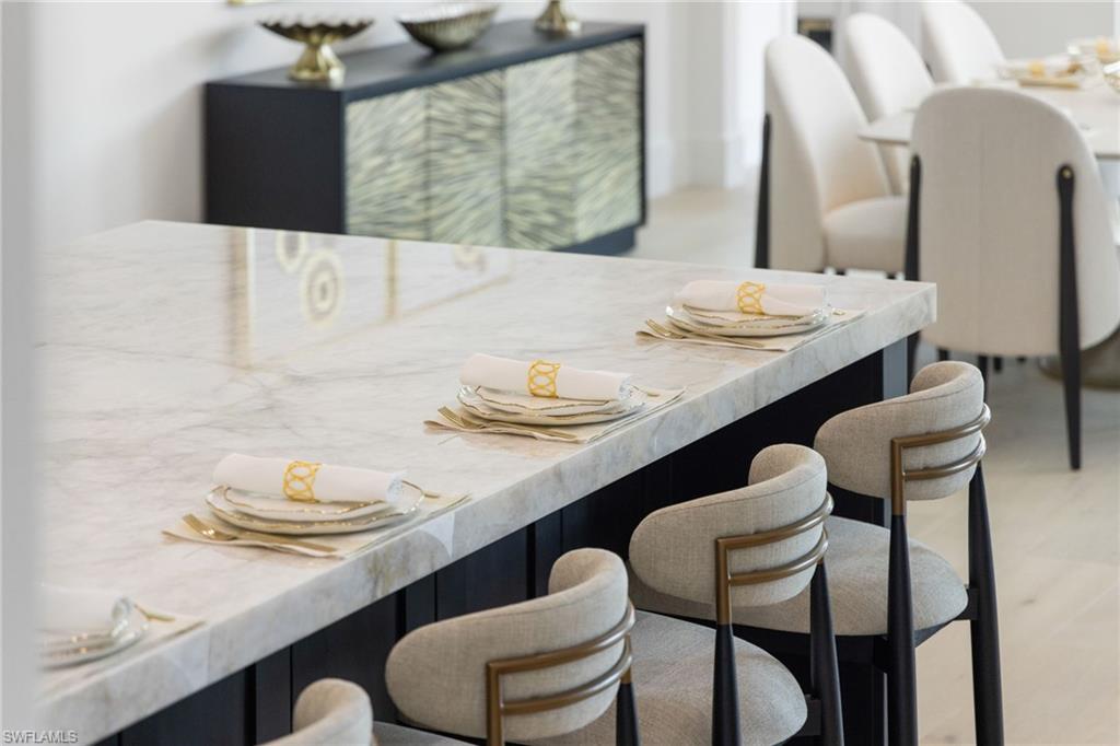 NAPLES PARK - Residential