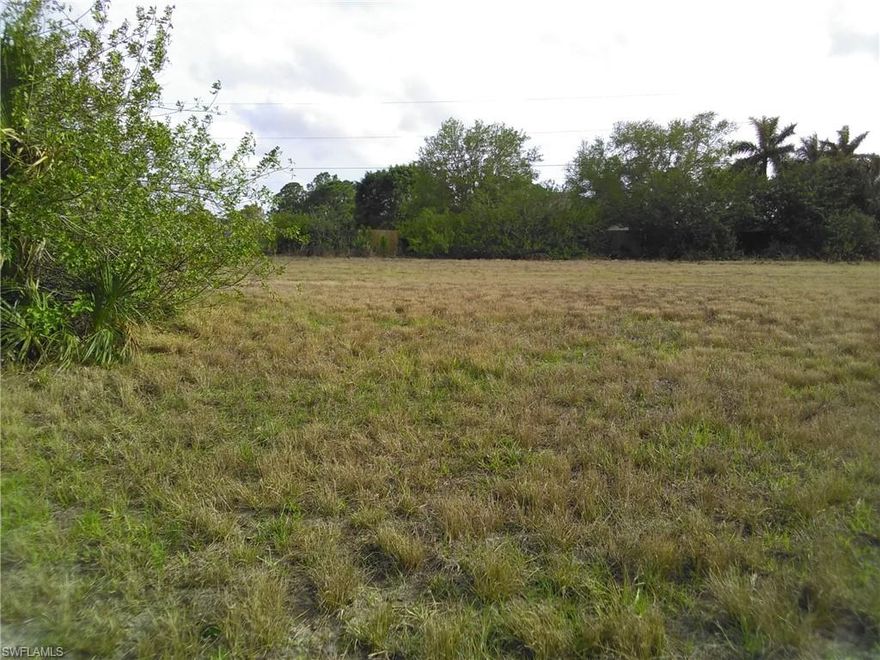Beautiful lot with easy access to many of the areas biggest attractions.  This homesite is ready for your dream home.  This lot investment could also be profitable for its' future value.  No flood insurance or HOA fees required.  Great community close to many restaurants, shops and easy access roads to all of Cape Coral's amenities.
