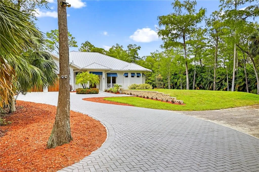 Naples, Florida, 34119, United States, 3 Bedrooms Bedrooms, ,4 BathroomsBathrooms,Residential,Active,1945298