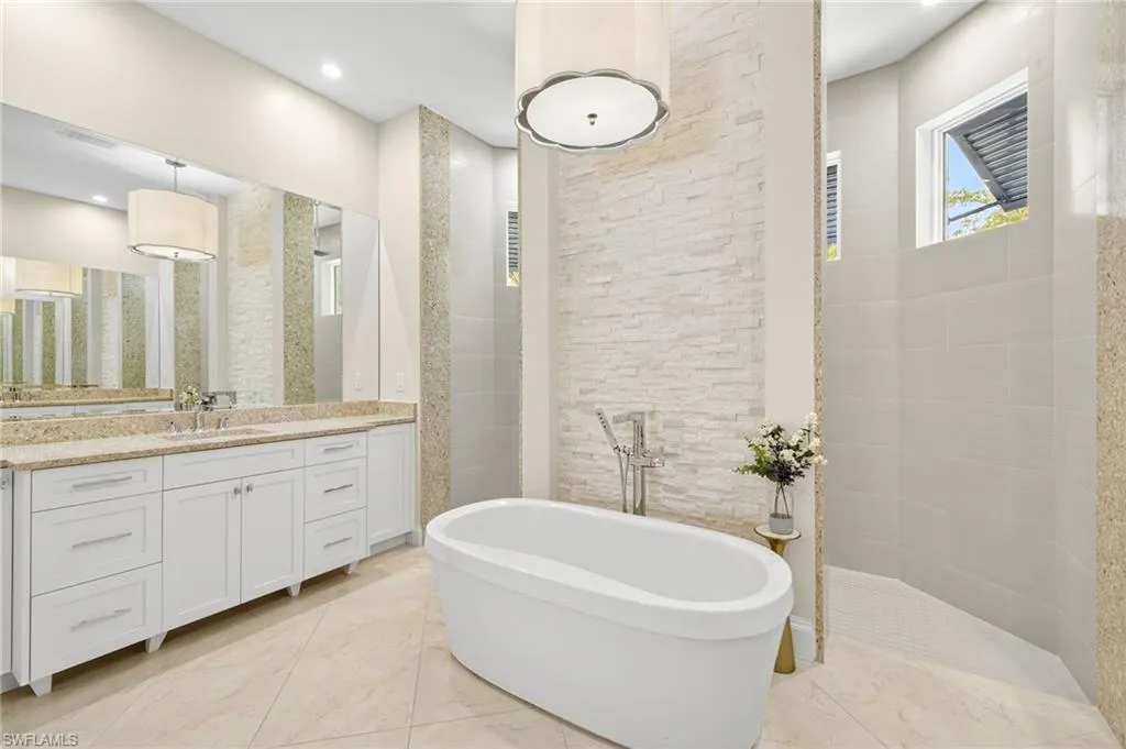 Naples, Florida, 34119, United States, 3 Bedrooms Bedrooms, ,4 BathroomsBathrooms,Residential,Active,1945298