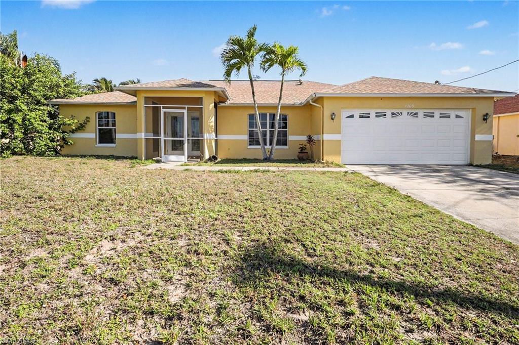 CAPE CORAL - Residential