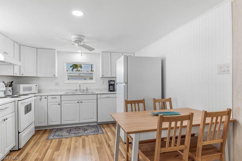 HITCHING POST MOBILE HOME PARK - Residential