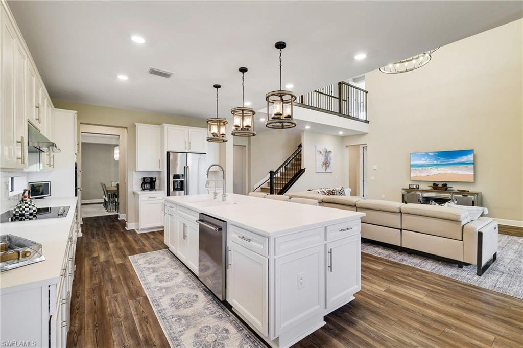 THE PLACE AT CORKSCREW - Residential