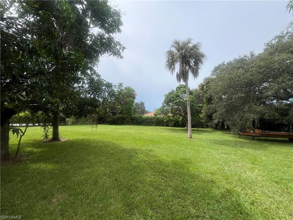 1063 Shadowlawn DR