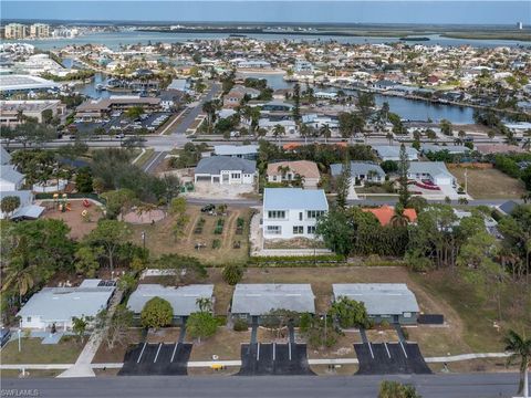 A home in MARCO ISLAND