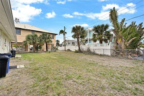 A home in FORT MYERS BEACH