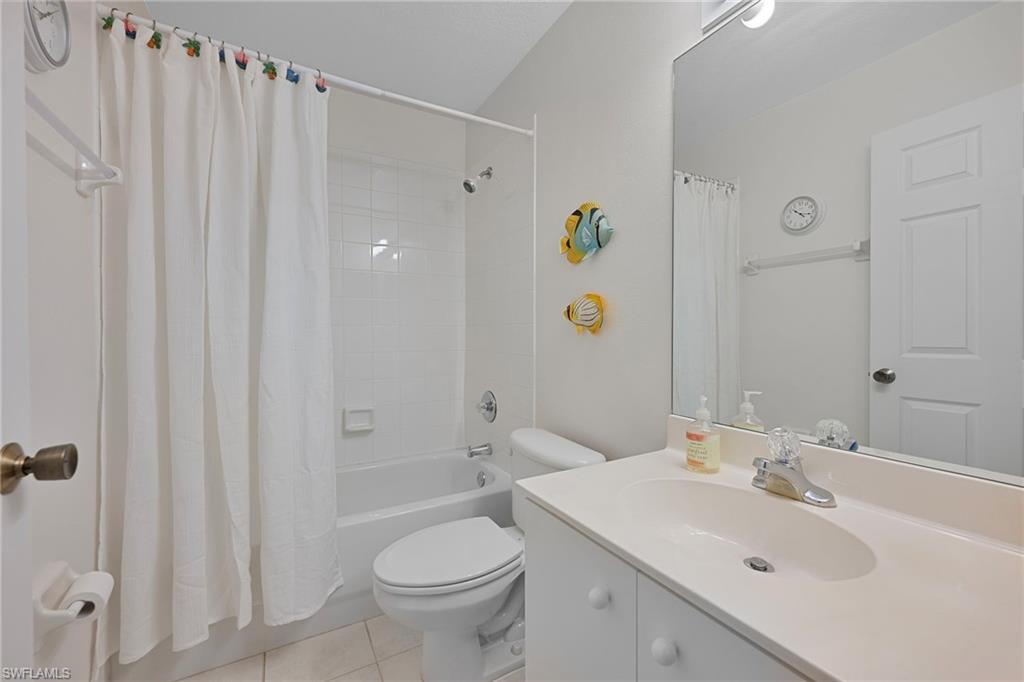 HUNTINGTON LAKES - Residential