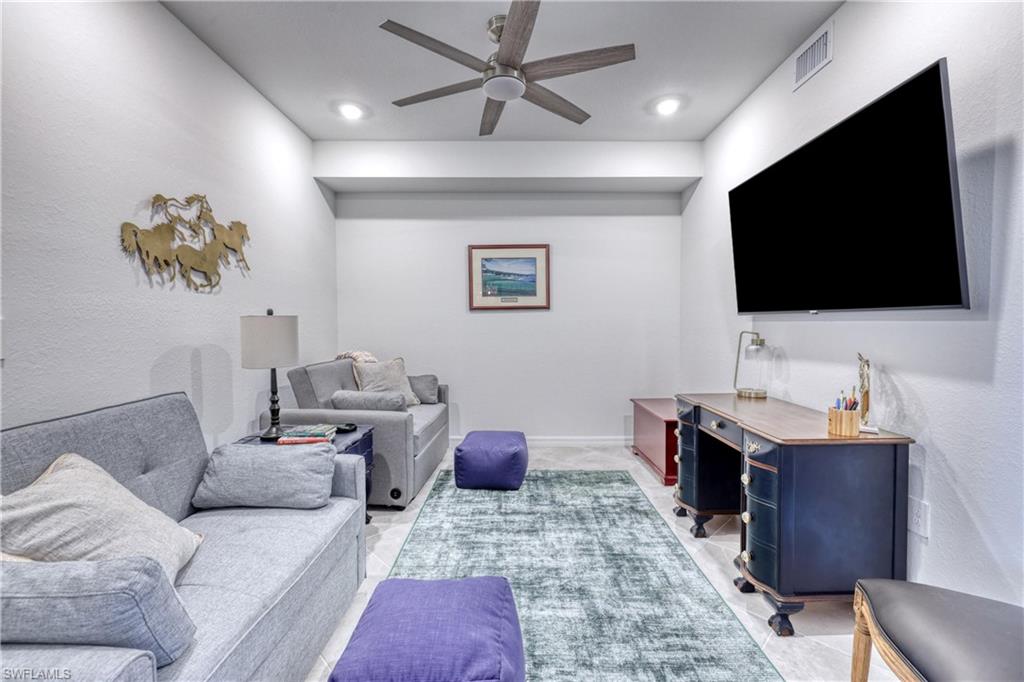 WEBBS RESERVE - Residential Lease