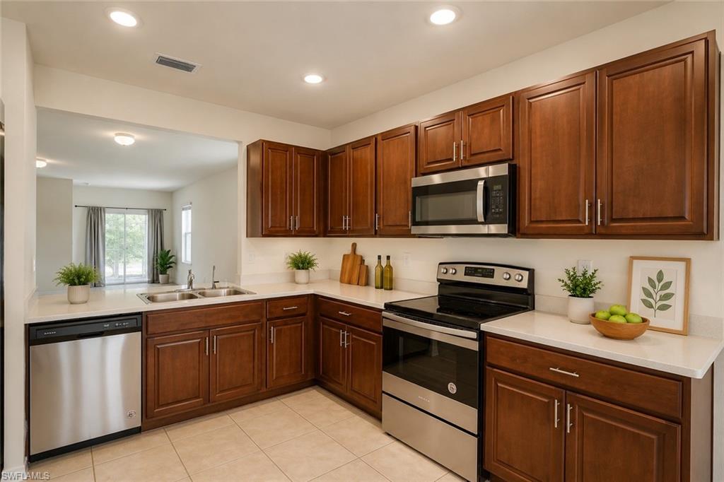 Properties 2220 NE 5th AVE