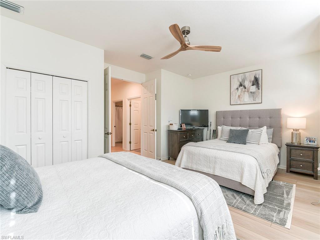 OAK HAMMOCK II - Residential