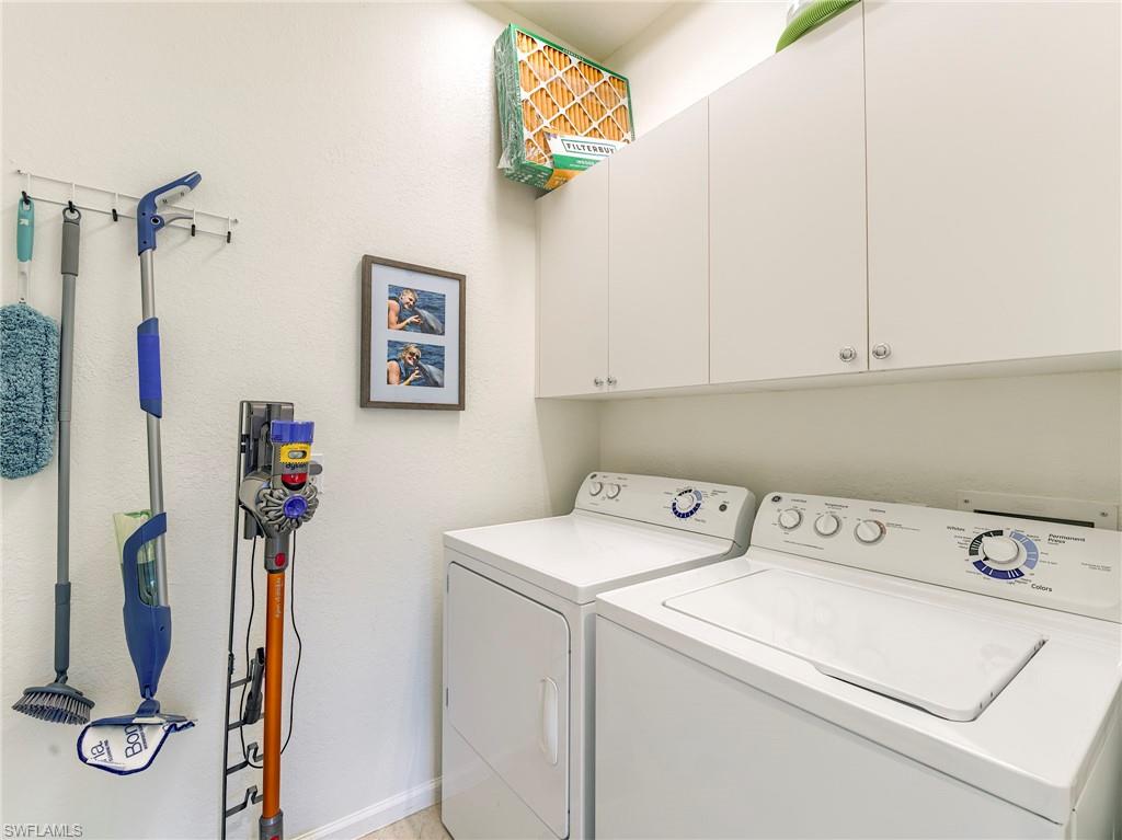 OAK HAMMOCK II - Residential