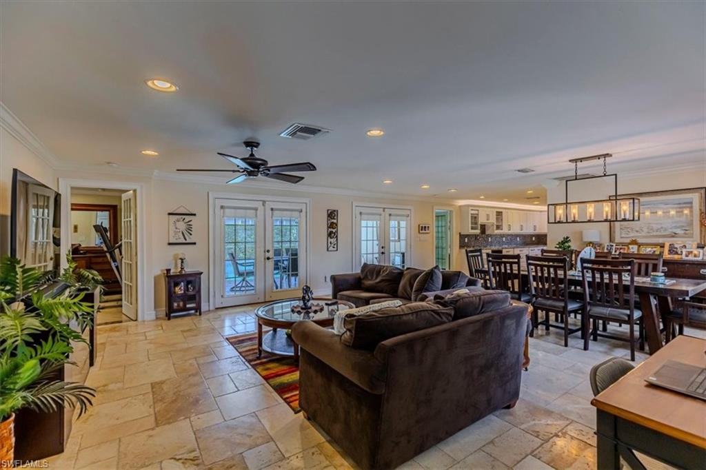 PALM RIVER ESTATES - Residential