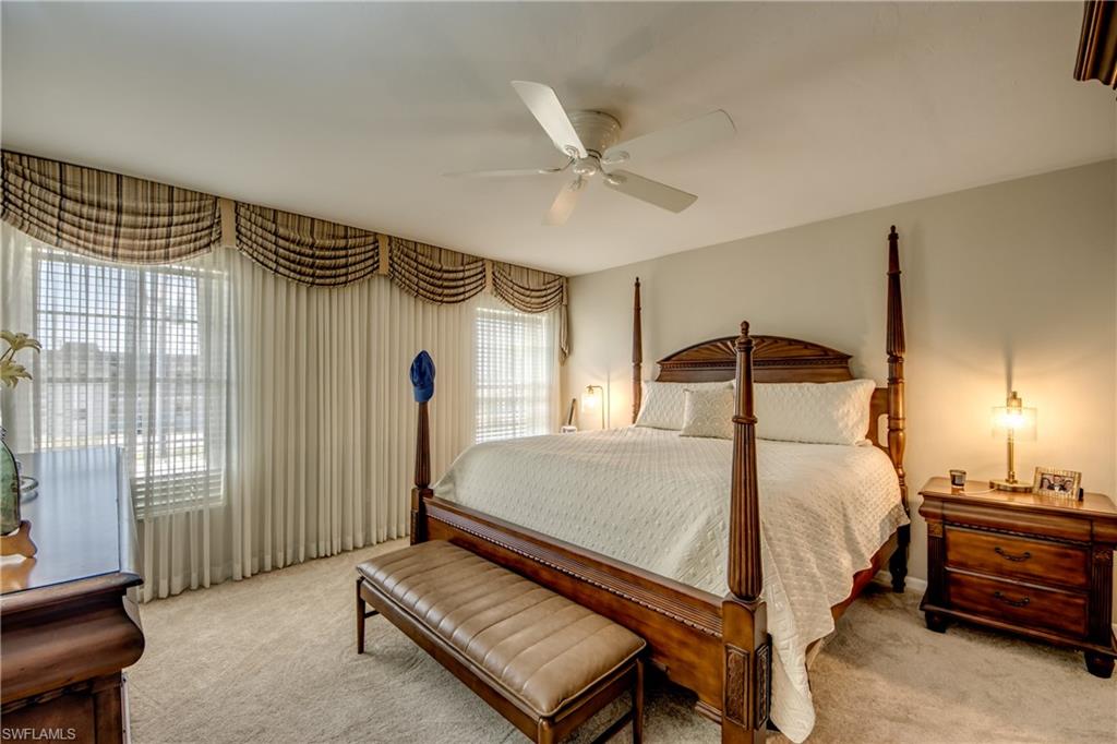 CORAL REEF CONDO - Residential