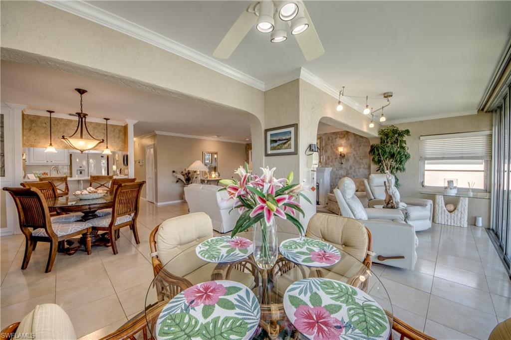 CORAL REEF CONDO - Residential