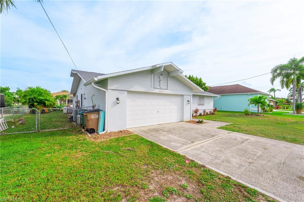 CAPE CORAL - Residential