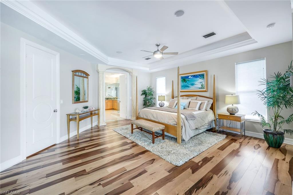 MARCO BEACH - Residential