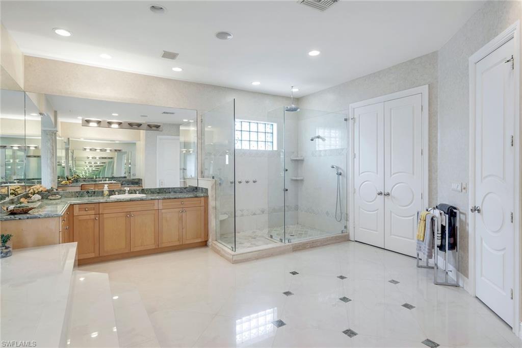 MARCO BEACH - Residential