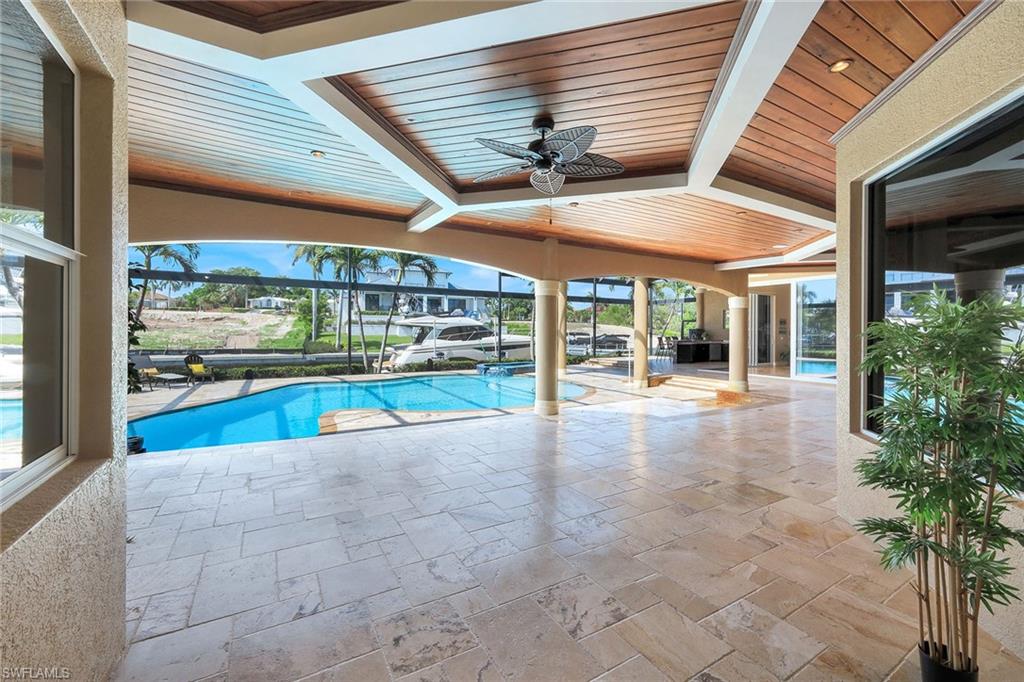 MARCO BEACH - Residential