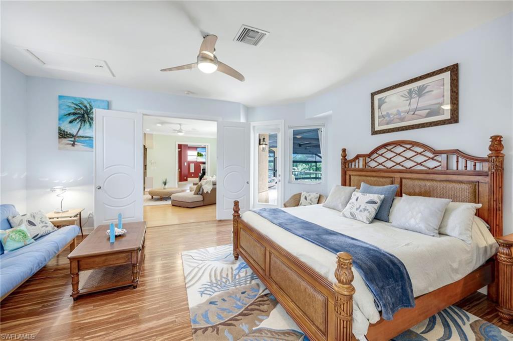 MARCO BEACH - Residential