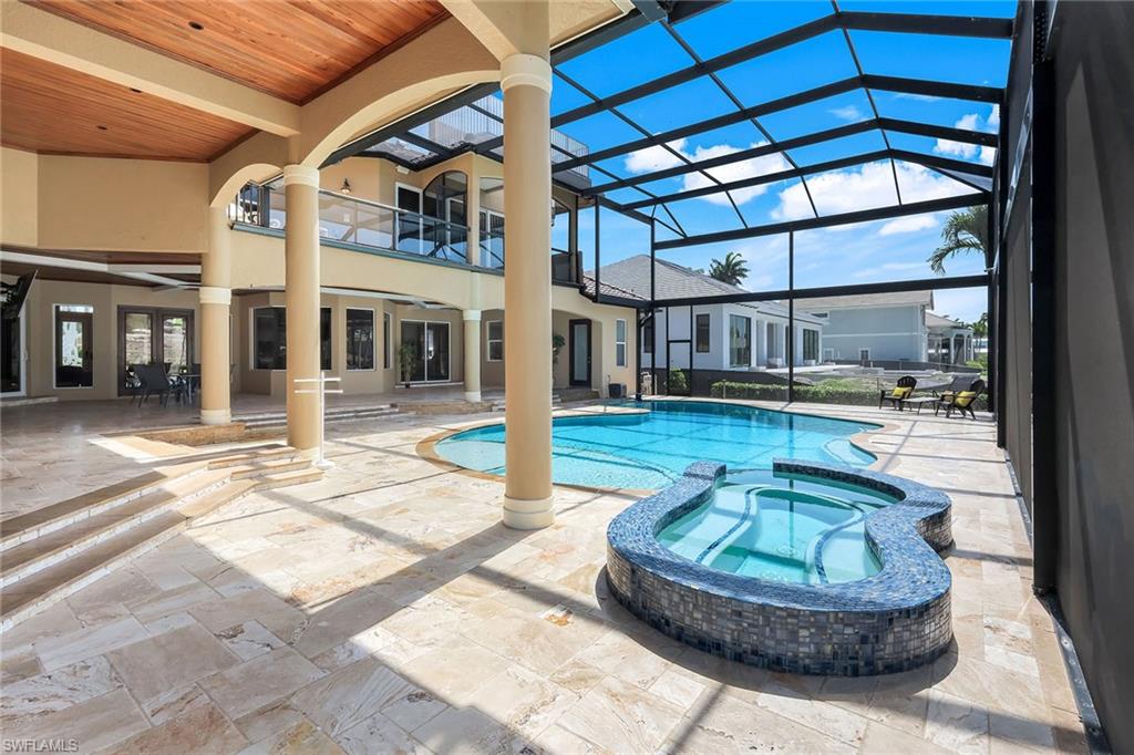 MARCO BEACH - Residential