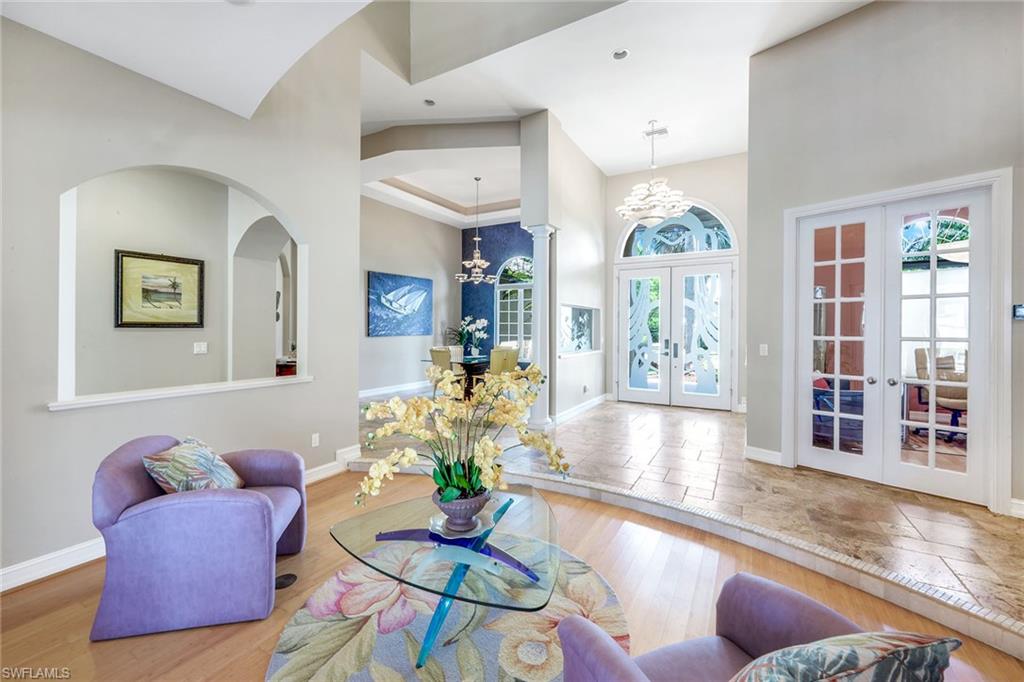 MARCO BEACH - Residential