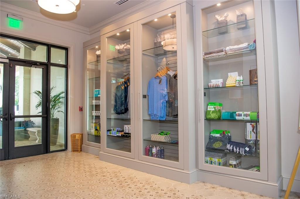 VISTA POINTE - Residential