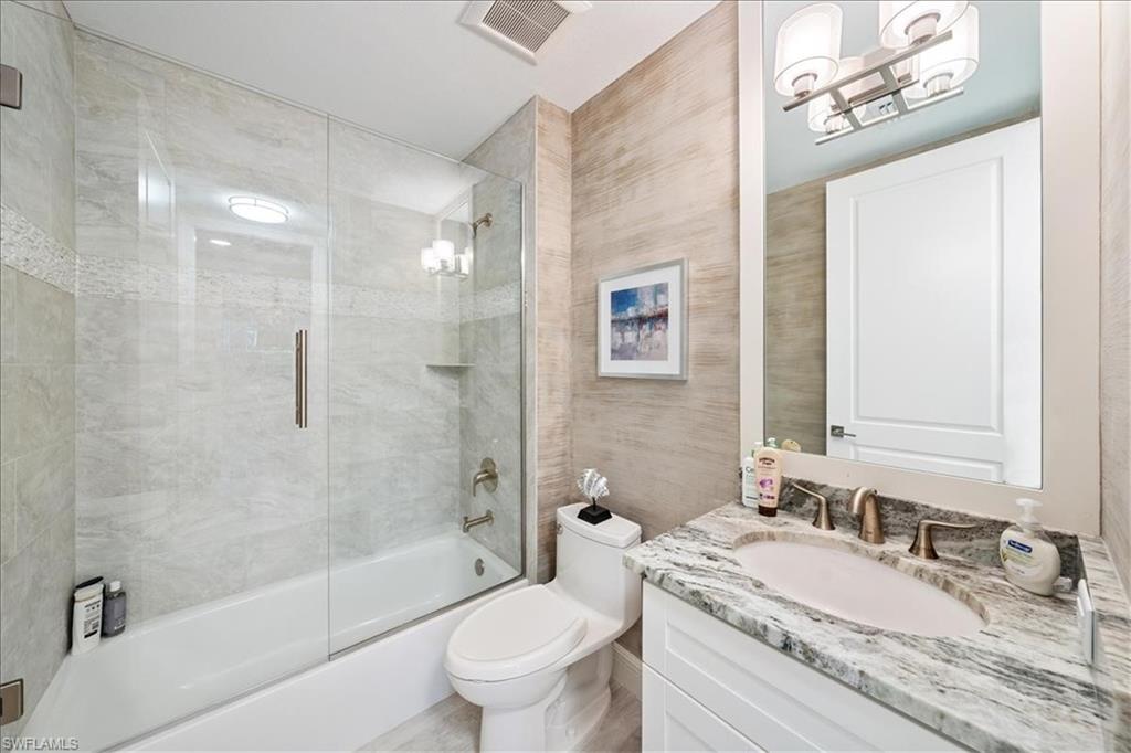 VISTA POINTE - Residential