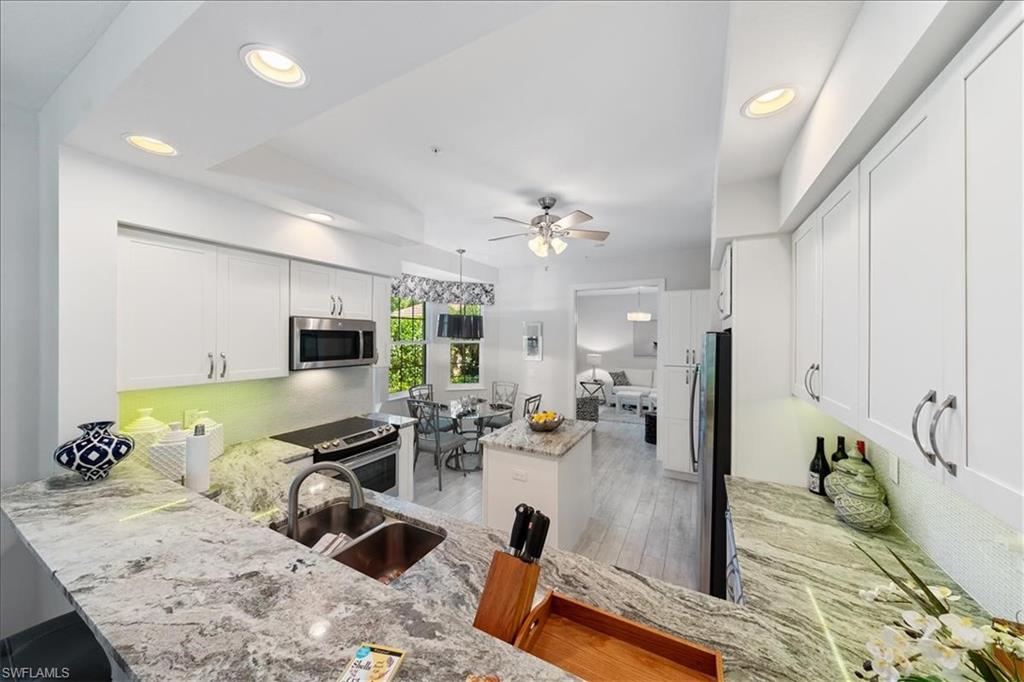 VISTA POINTE - Residential