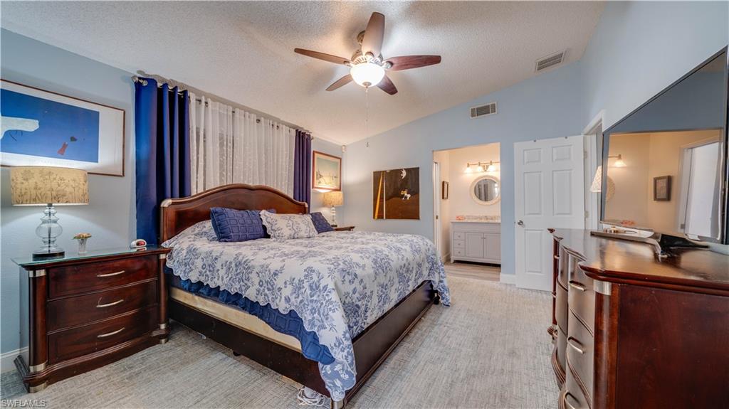 FOXMOOR LAKES - Residential