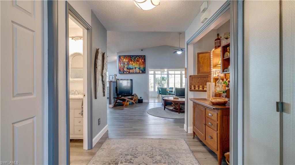 FOXMOOR LAKES - Residential