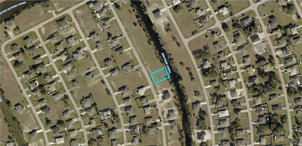 CAPE CORAL - Land