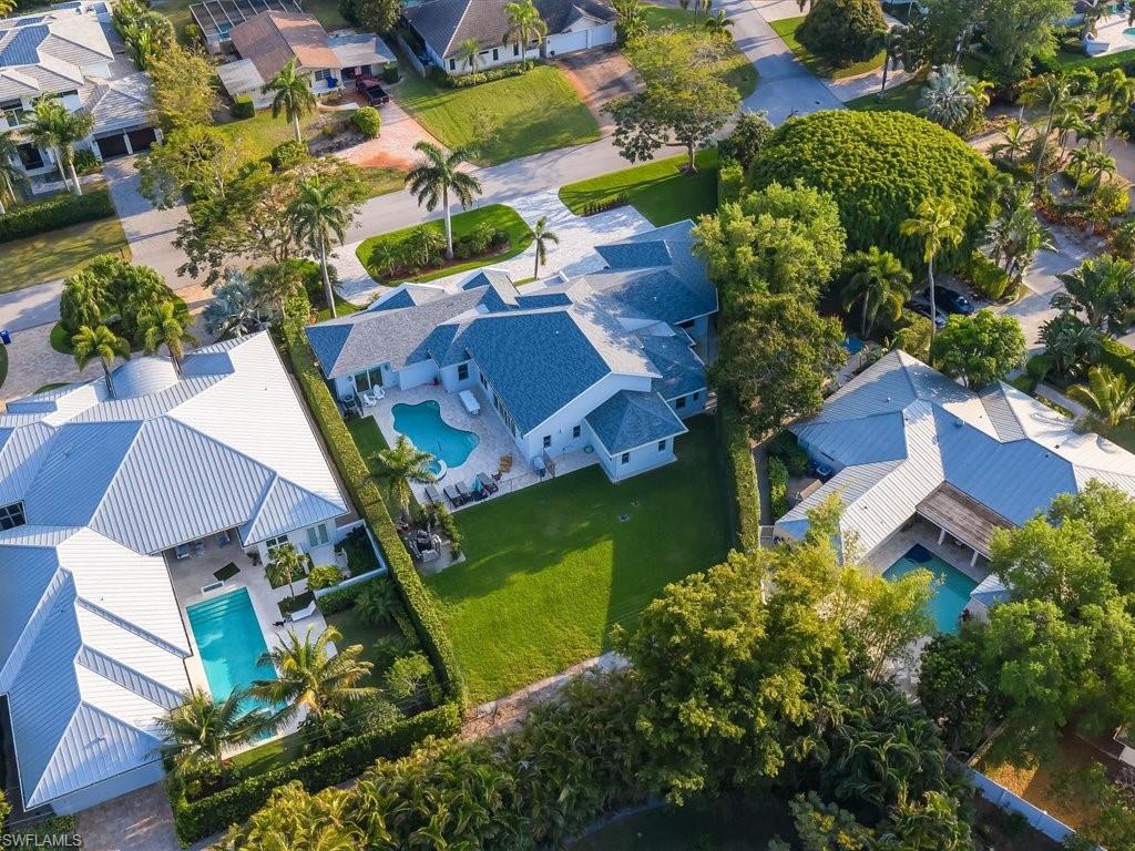 OLDE NAPLES - Residential