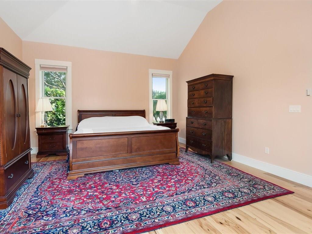 OLDE NAPLES - Residential