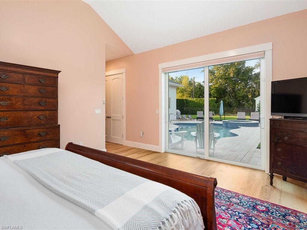 OLDE NAPLES - Residential