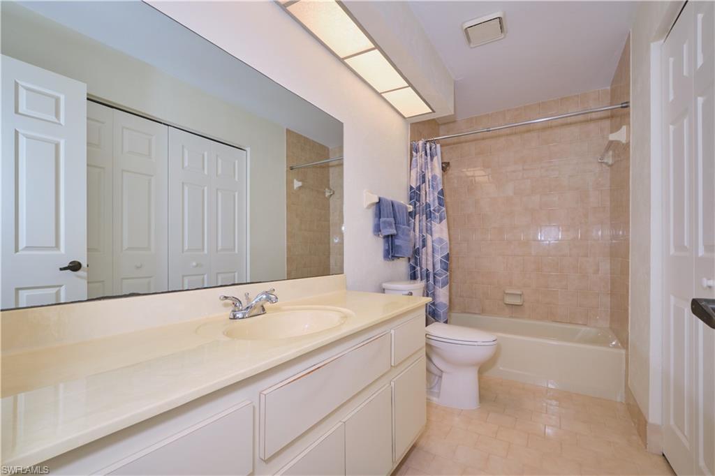 ROSE GARDEN VILLAS CONDO - Residential Lease