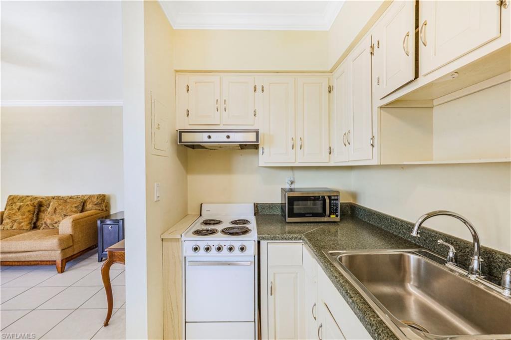 SEABREEZE SOUTH - Residential Lease