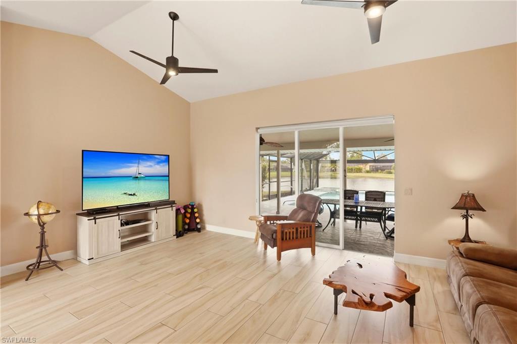 VANDERBILT LAKES - Residential