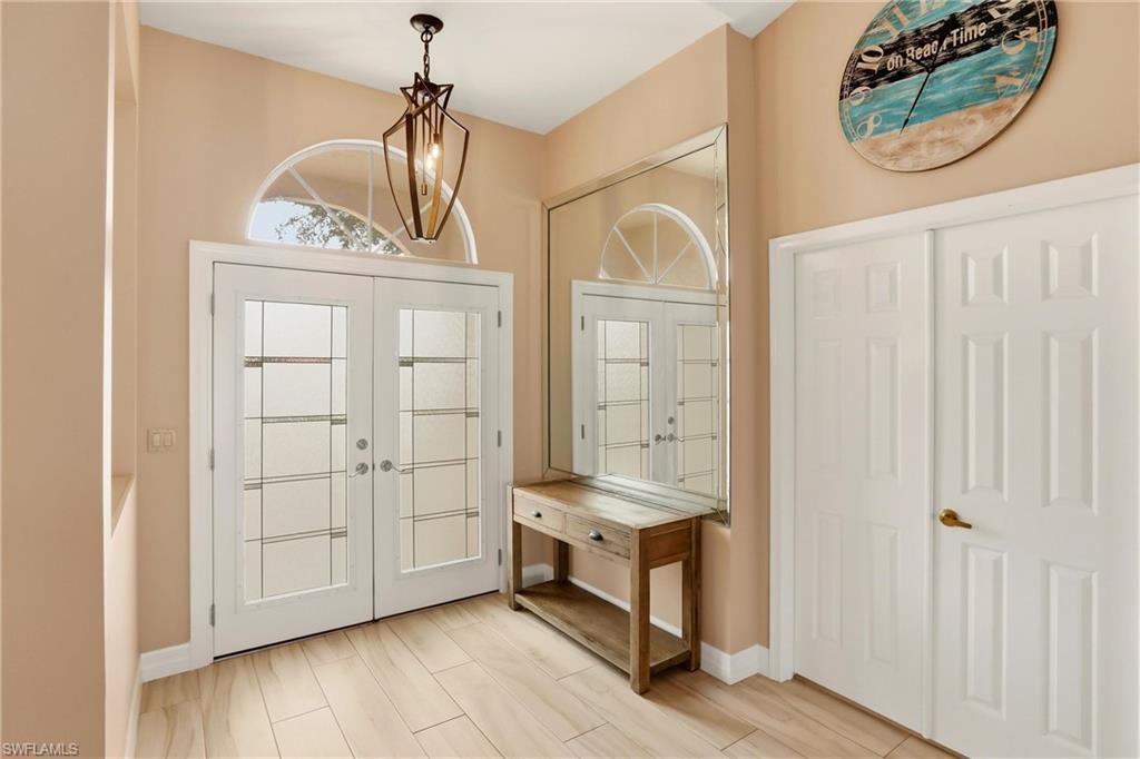 VANDERBILT LAKES - Residential