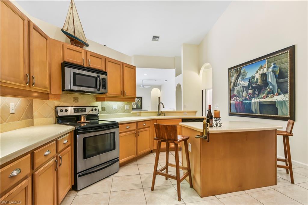 AUTUMN WOODS - Residential