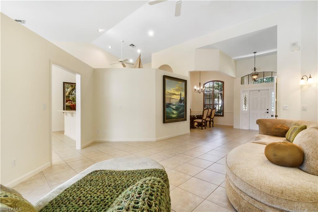 AUTUMN WOODS - Residential