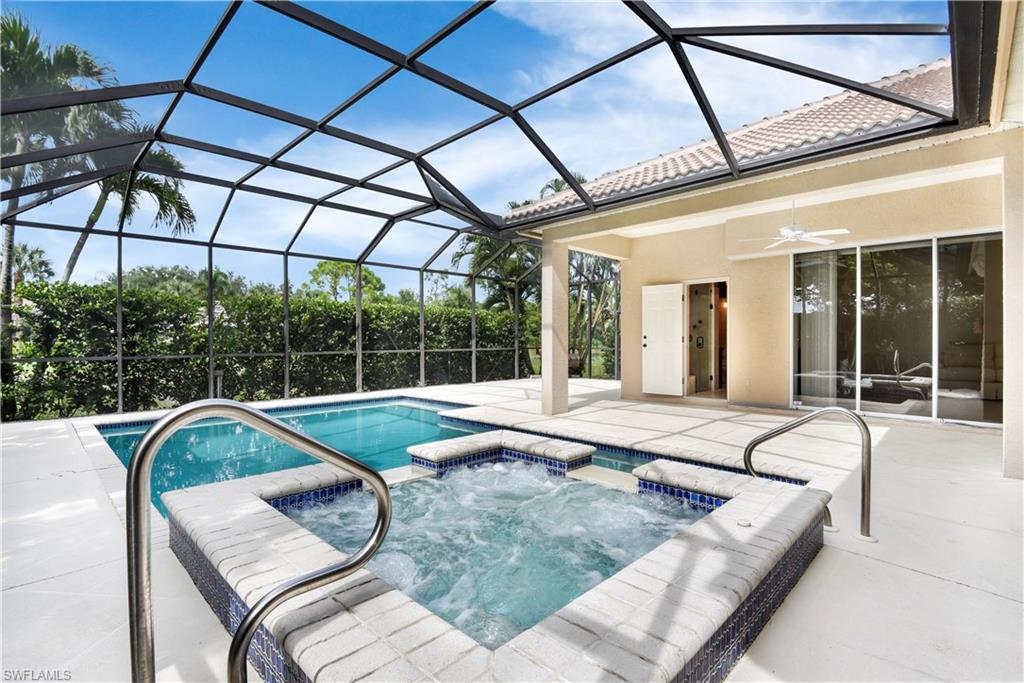 AUTUMN WOODS - Residential