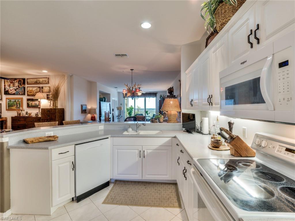 SANIBEL VIEW CONDO - Residential