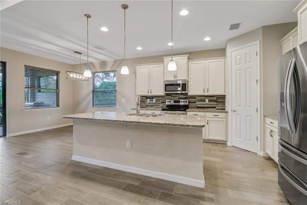 BARRINGTON COVE - Residential