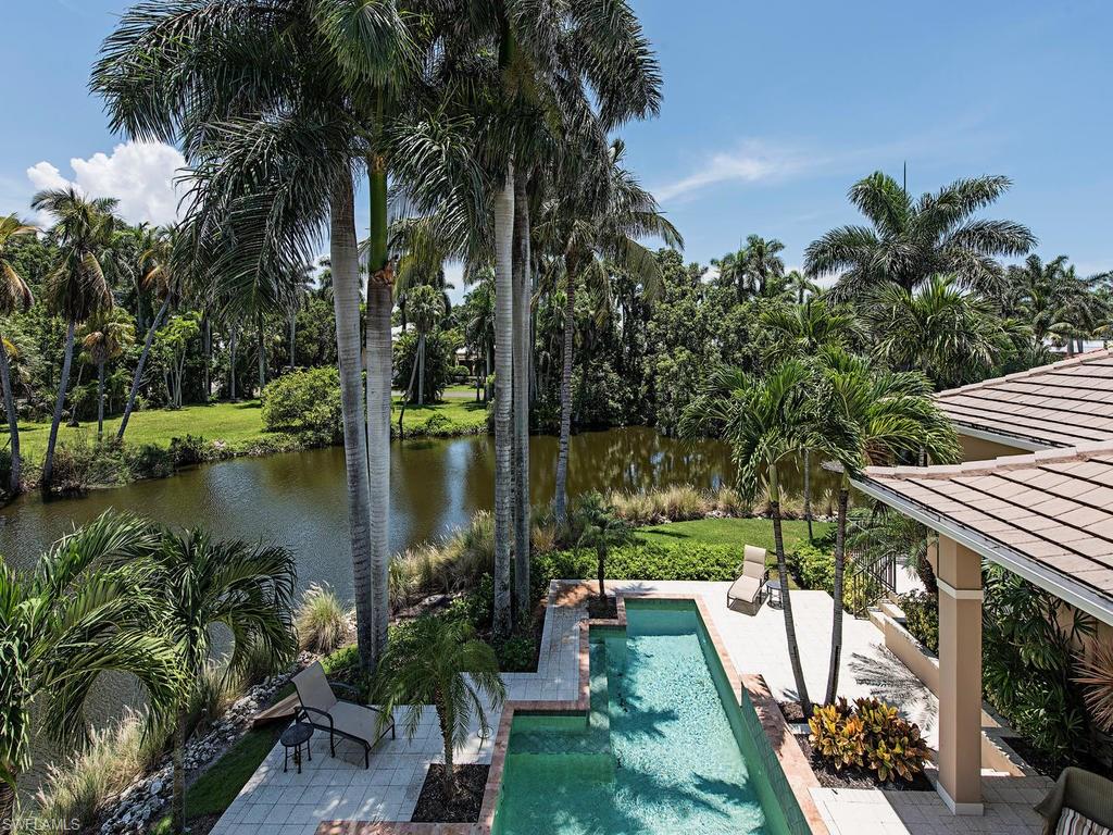 AQUALANE SHORES - Residential